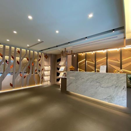 Chair Man Hotel Taipei Exterior foto