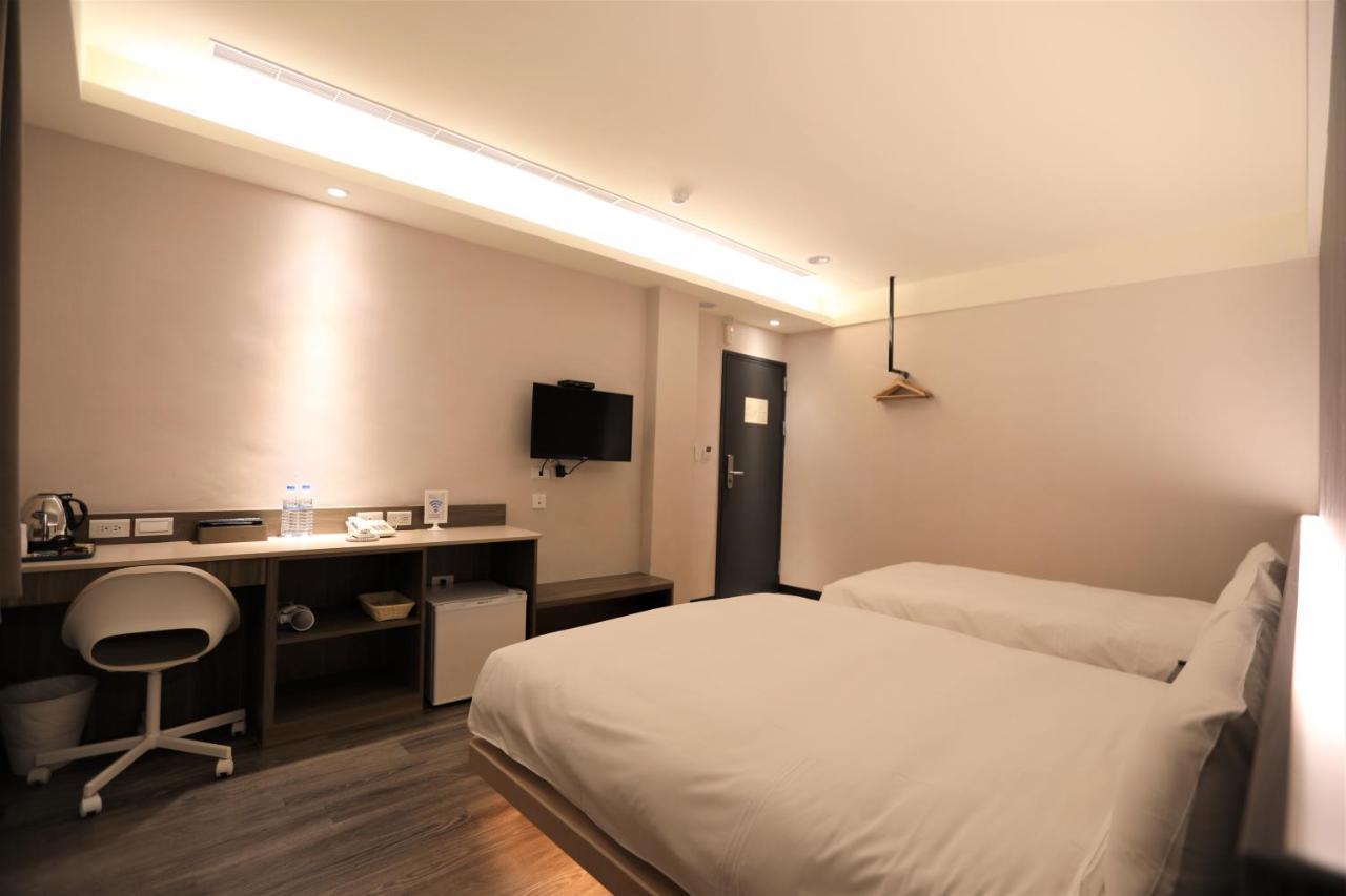 Chair Man Hotel Taipei Exterior foto