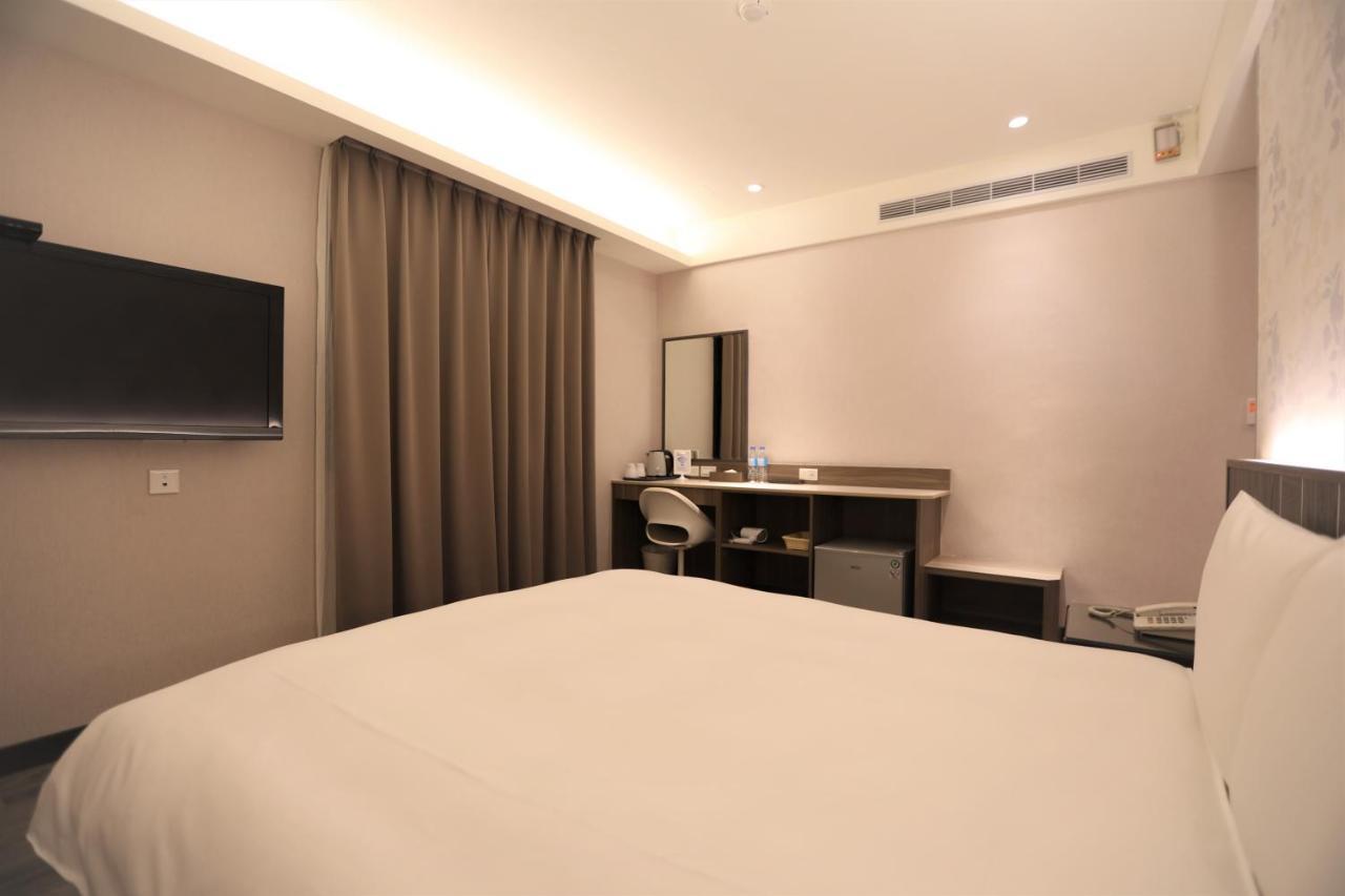 Chair Man Hotel Taipei Exterior foto