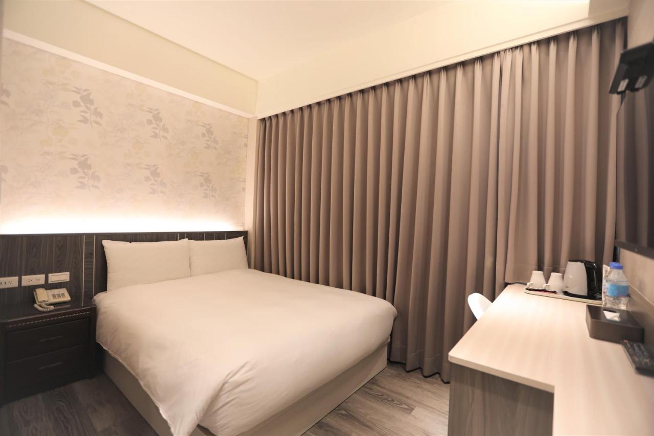 Chair Man Hotel Taipei Exterior foto